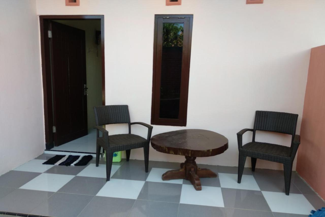 Kelapa Gading Homestay Syariah Redpartner Banyuwangi  Esterno foto