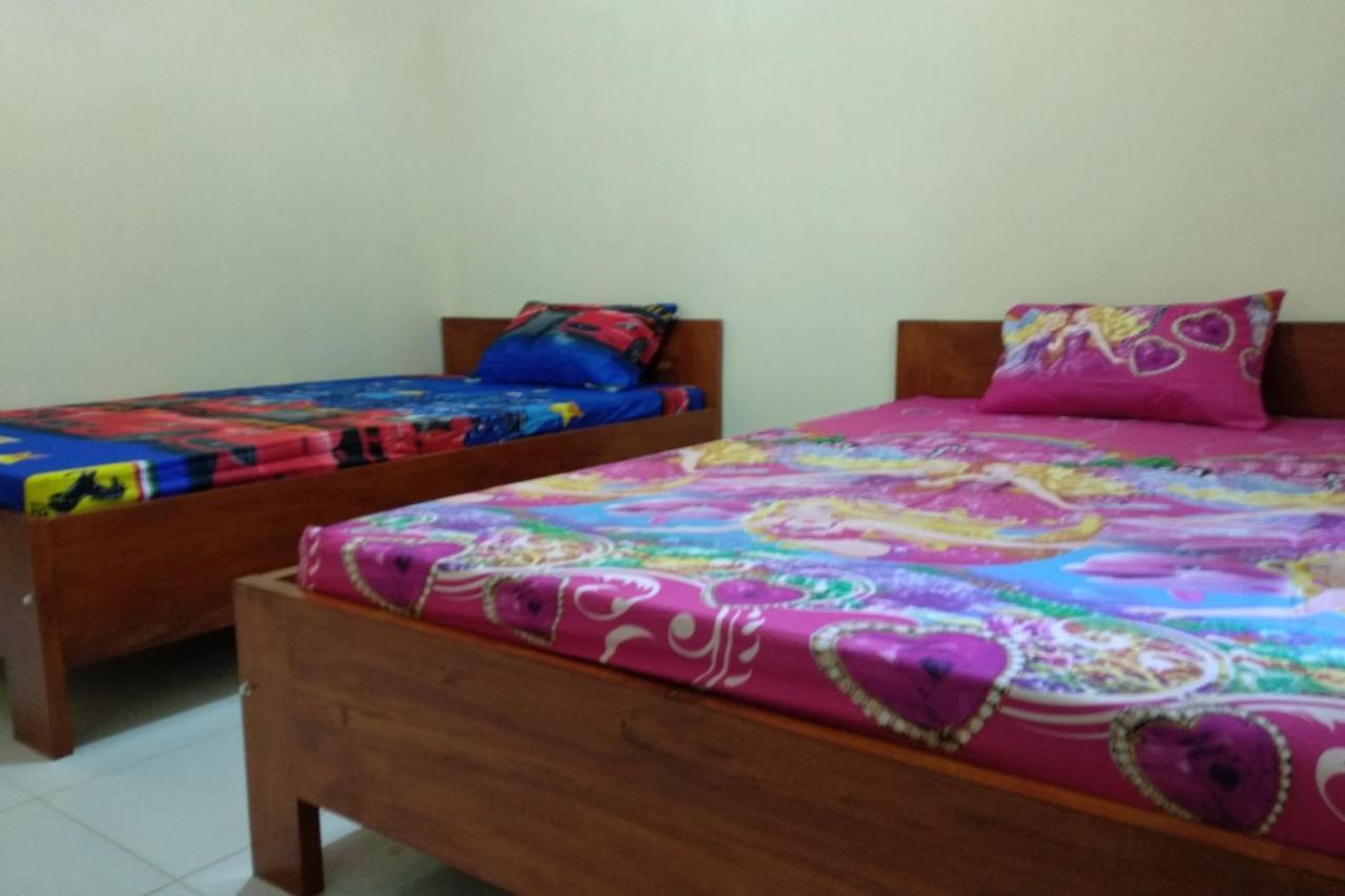 Kelapa Gading Homestay Syariah Redpartner Banyuwangi  Esterno foto